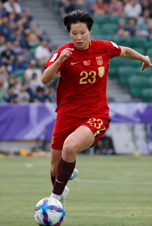 邵子钦签约本菲卡 开启留洋逐梦新征程